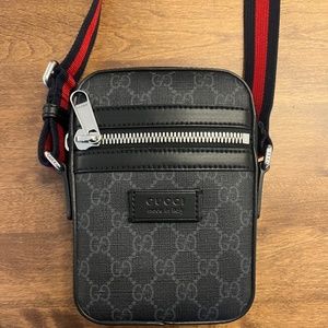 GUCCI GG Crossbody Bag